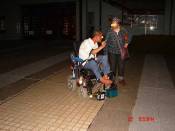 �N���b�N�Ŋg��\�� ( .jpg / 52.5KB )